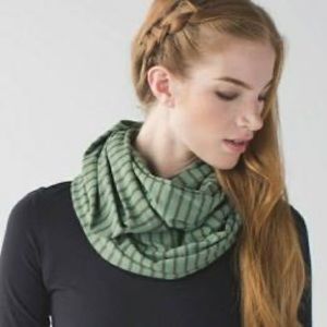 Vinyasa Scarf *Rulu